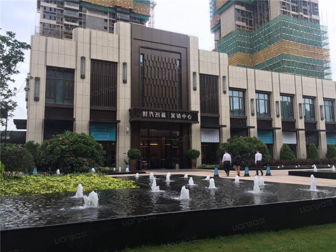 廣東冠昱建設(shè)工程有限公司,佛山冠昱空調(diào)設(shè)備,專業(yè)生產(chǎn)佛山格力中央空調(diào),中央空調(diào)安裝維修保養(yǎng)熱水工程,佛山潔凈空調(diào)